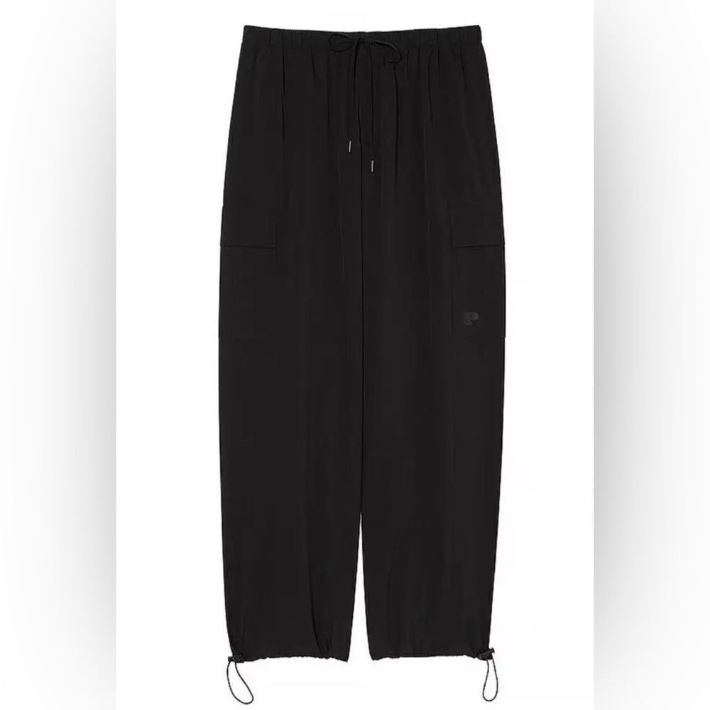 PINK Victoria's Secret Women's Black Multi Way Fleece Lined Cargo Jogger Pants